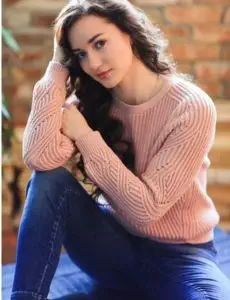 Elite escort service in Nainpur for home and hotel visits